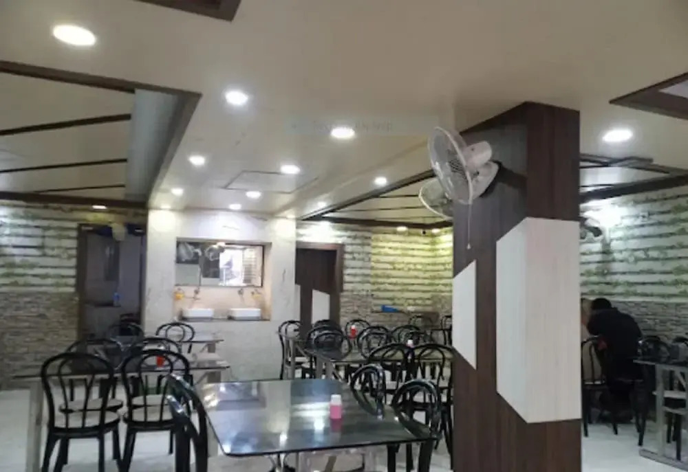 HOTEL BINAPANI Deluxe 1