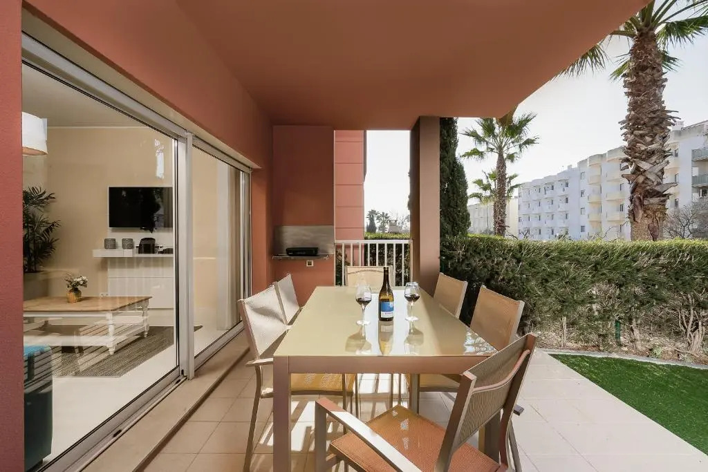 LuxRocha Beach Home by Real Life Concierge