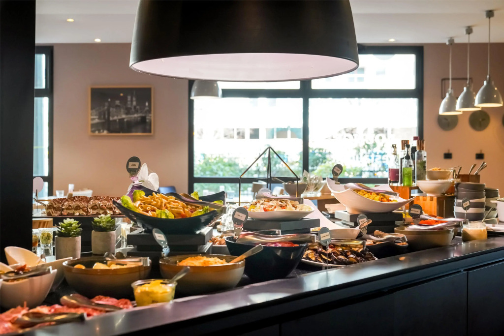 Kyriad ECO - Suresnes - La Defense