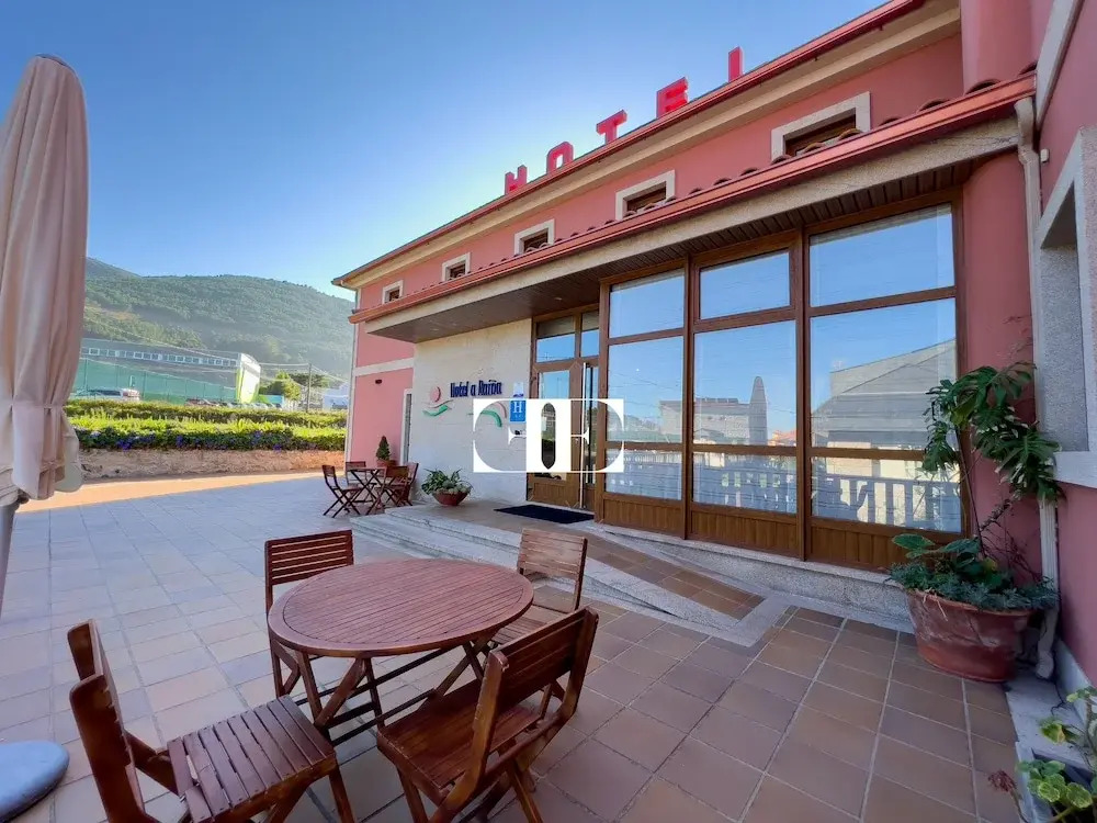 Hotel A Raíña