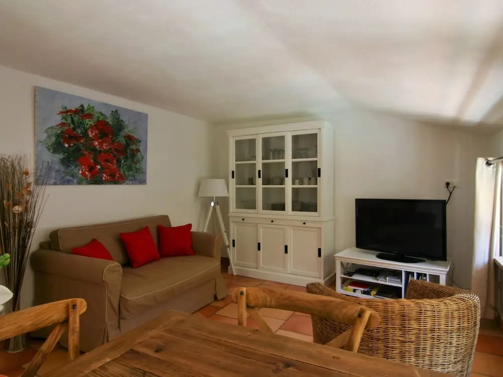 Beautiful House With Dishwasher Near the Popular St. Maxime