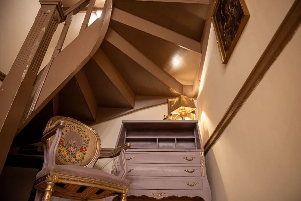 Beautiful City Suites