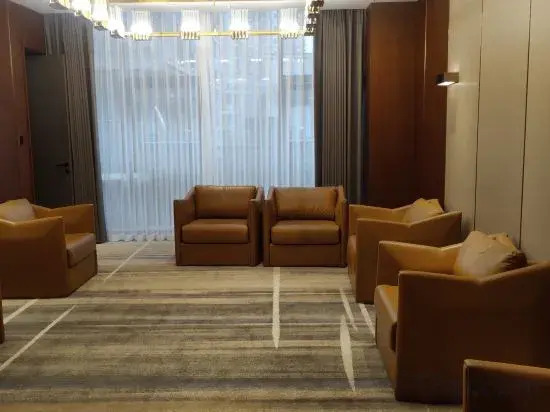 Scenic Hotel