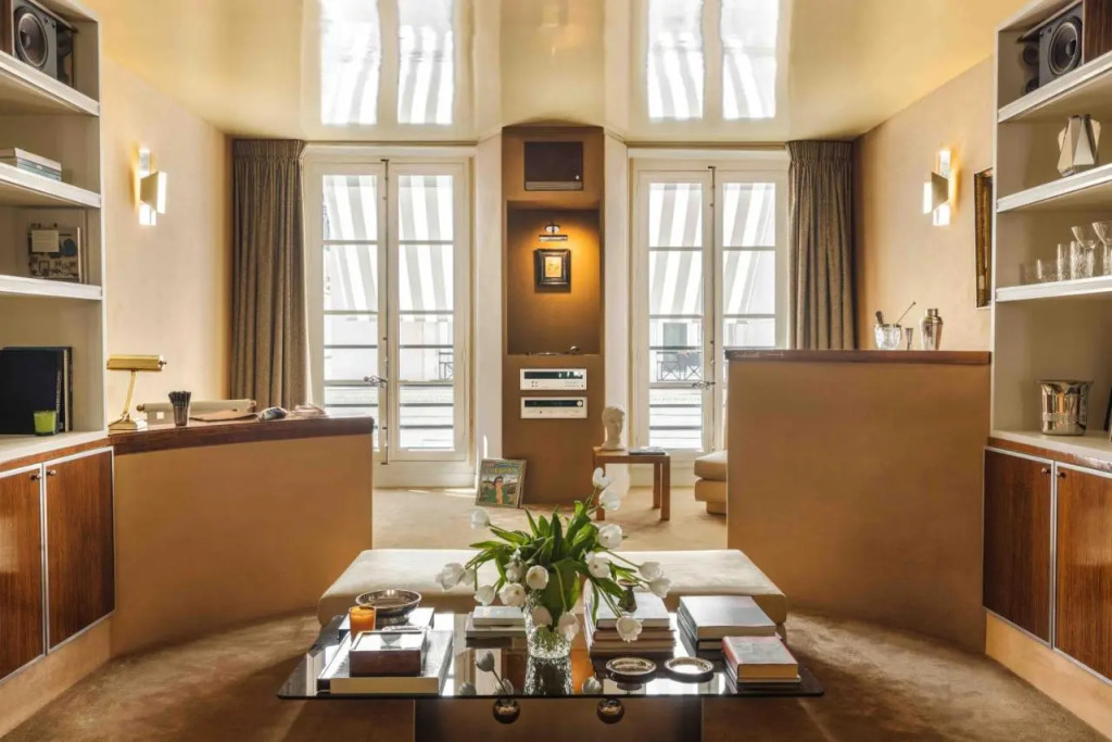 Les Suites Cinabre