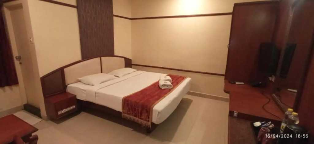 Hotel Aryaas Ressidence
