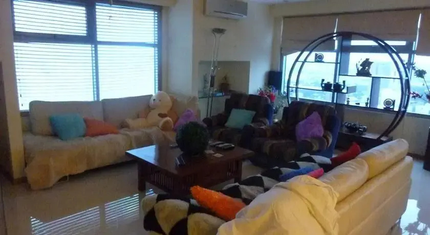Rosas Cozy Home