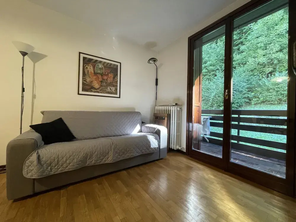 026 Bilocale con Caminetto Giustino
