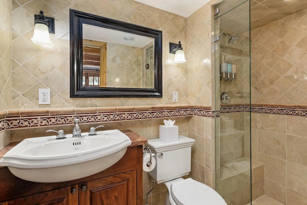 Central AC Updated 4 BR 4 5 BA Townhouse - Pool