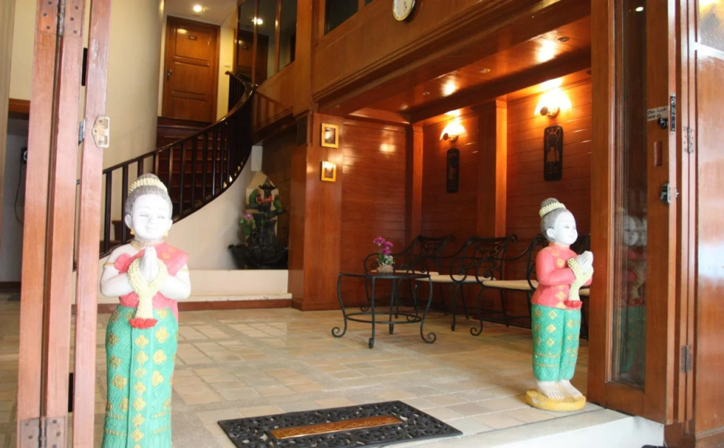 Your Place Inn