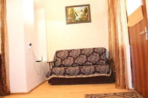 NikasHouse