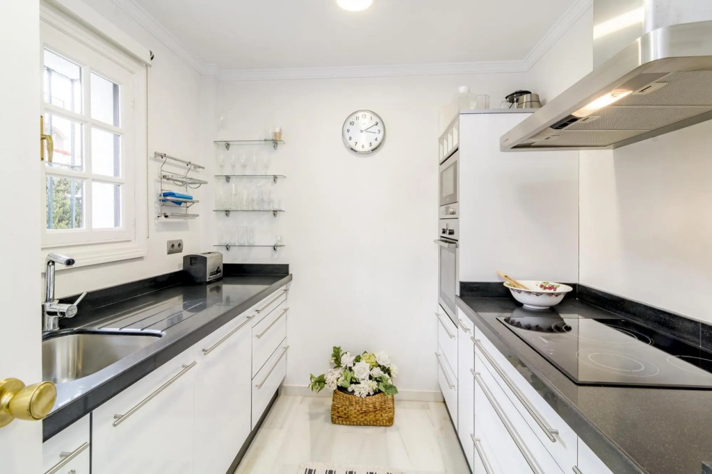 AB2 - Casa Blanca by Roomservices