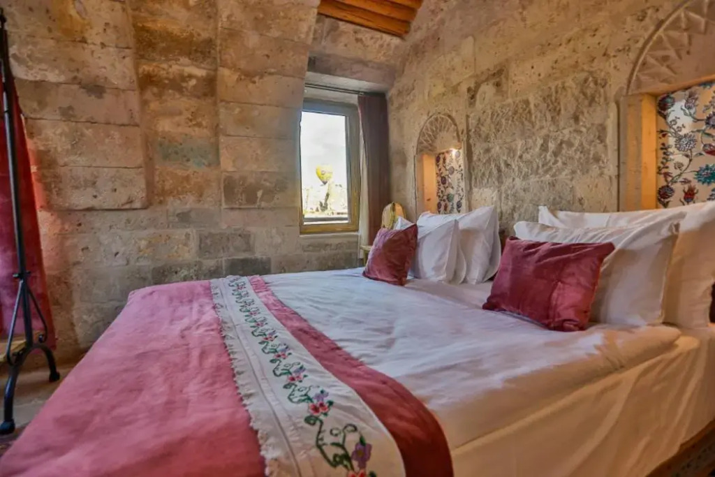 Şah Saray Cave Suites Halal Hotel