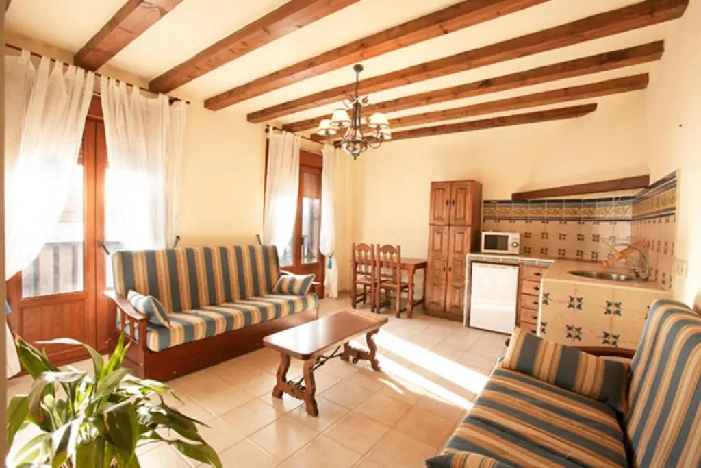 Apartamentos Los Hebiles