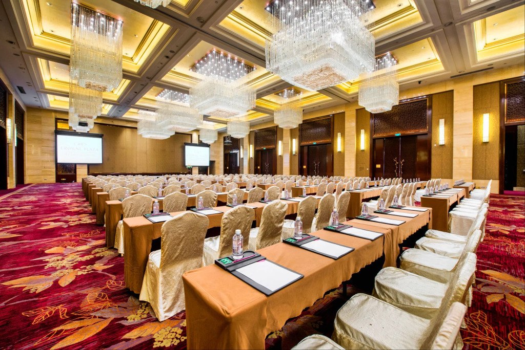 Crowne Plaza Chengdu Panda Garden by IHG