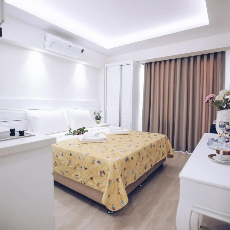 Princess Kinli Suites Hotel