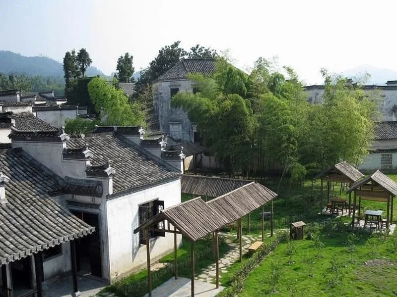 Xidi Travel Lodge