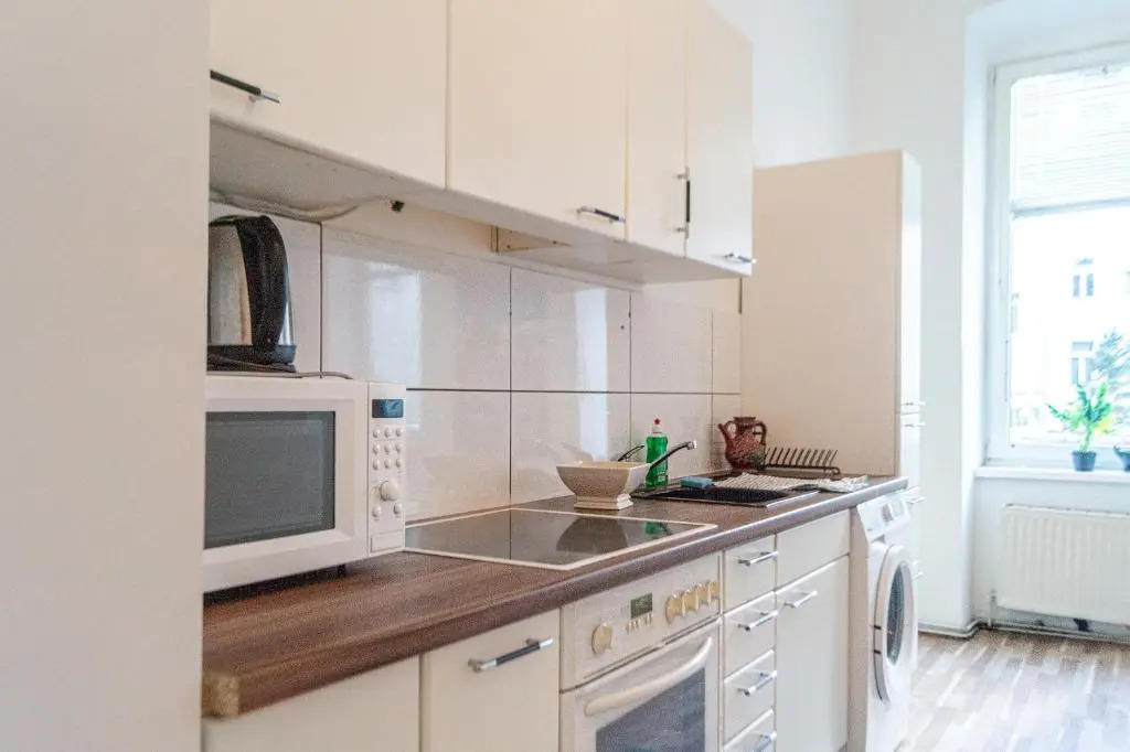 Pleasant 4 private rooms in shared Apartment- Ideal for short & Longstays
