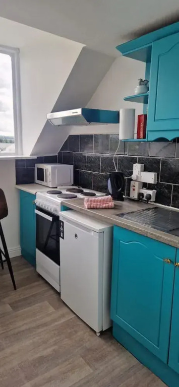 Cork Apartment With River Views -cosy in Cork