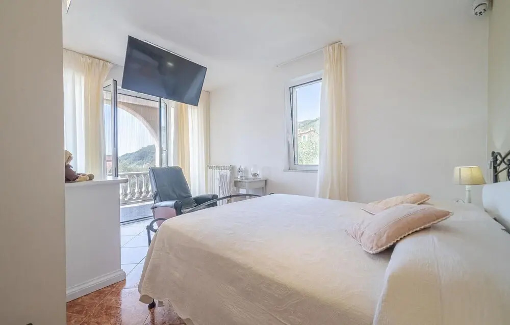 Pet Friendly Home In Chiavari