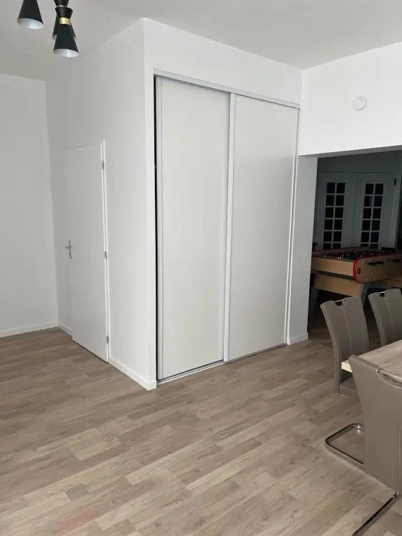Appartement T4 140 m2 spacieux et calme pour 8 personnes