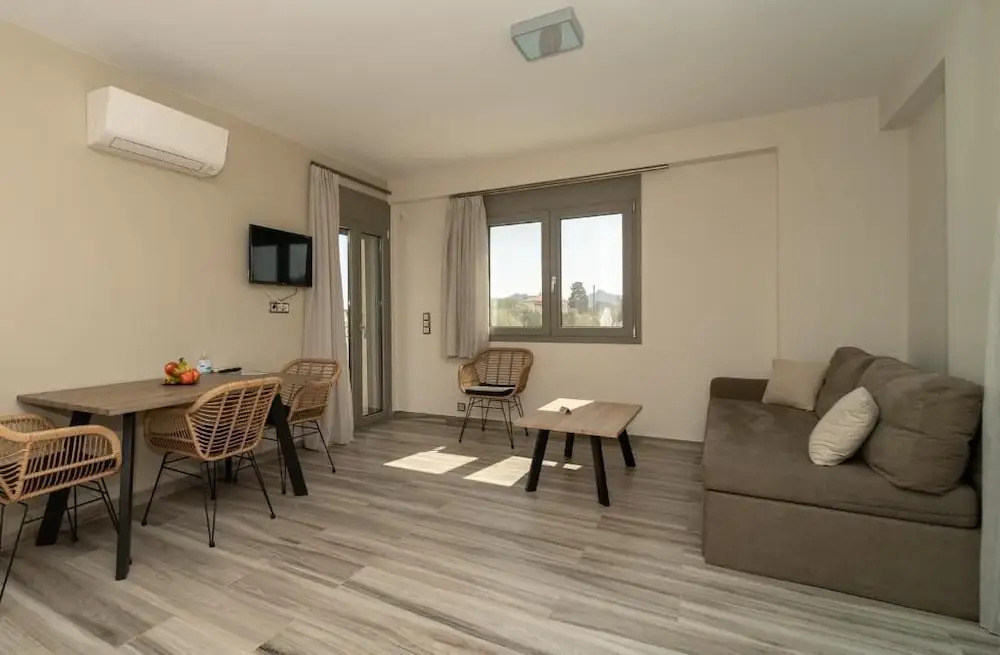 CARLOS MANSION LUXURY SUITES