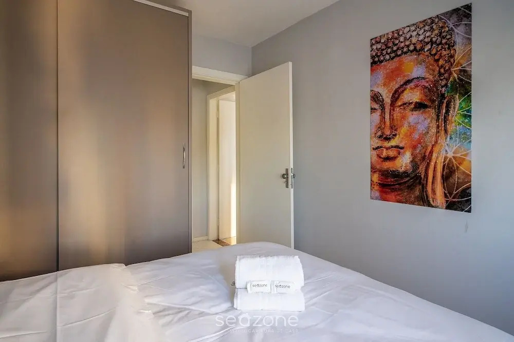 2BR apt 150m Beach Balneario Camboriu Esd143