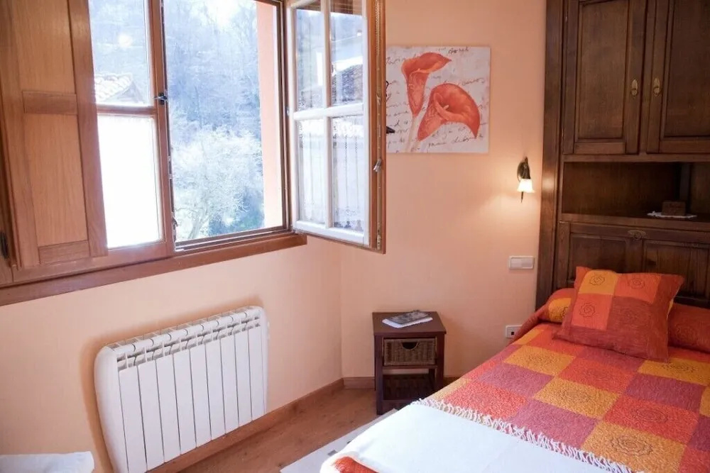 Apartamentos Rurales Valdecarzana