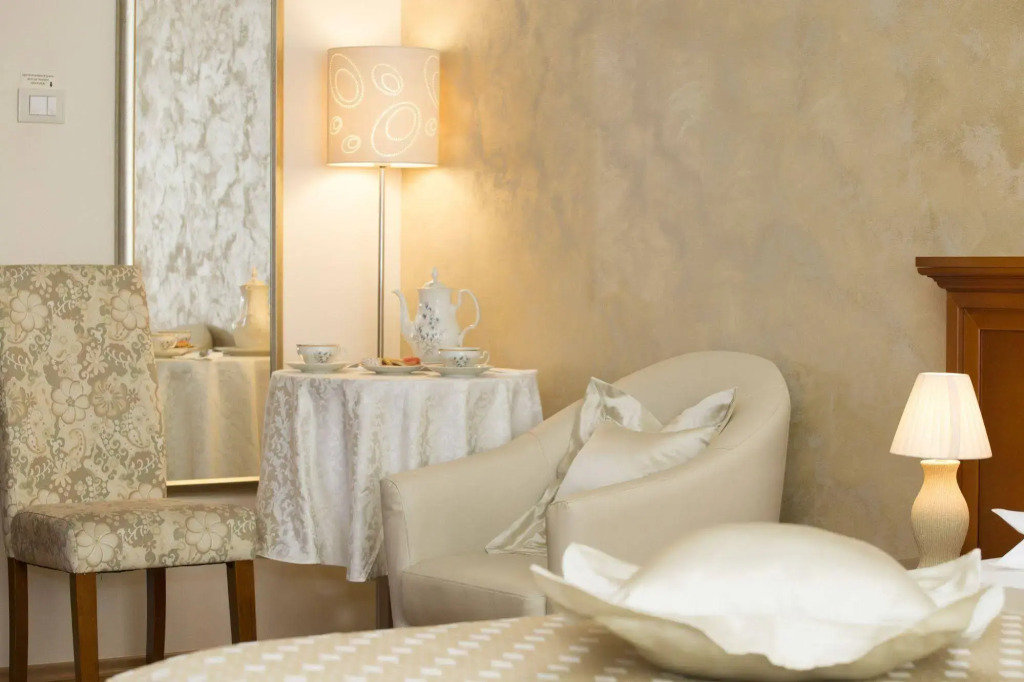 Royal Suites