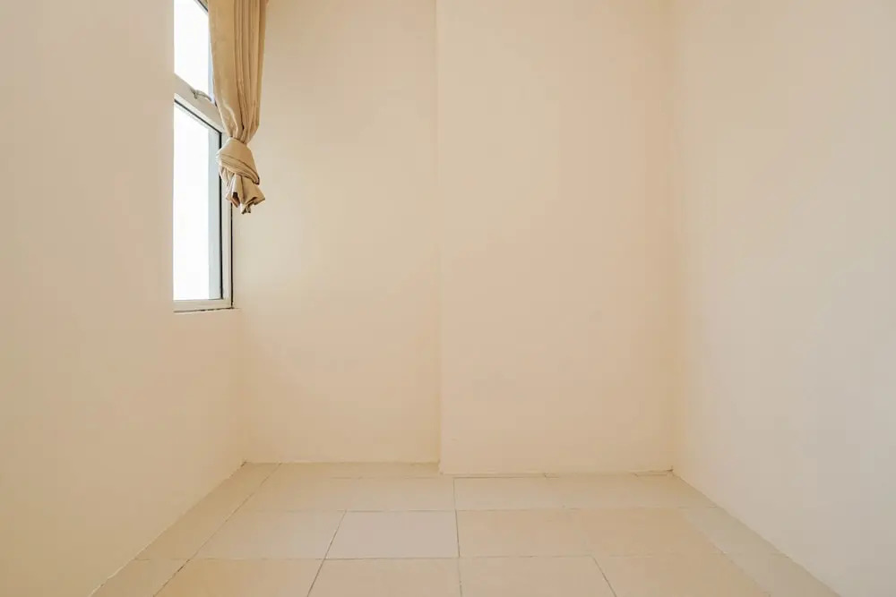 Cozy Living 1Br At Tifolia Apartment