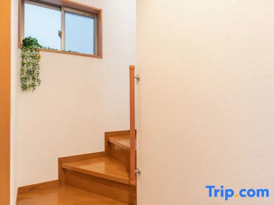 M-11 Family Stay｜KIX Direct｜10ppl House＋Parking