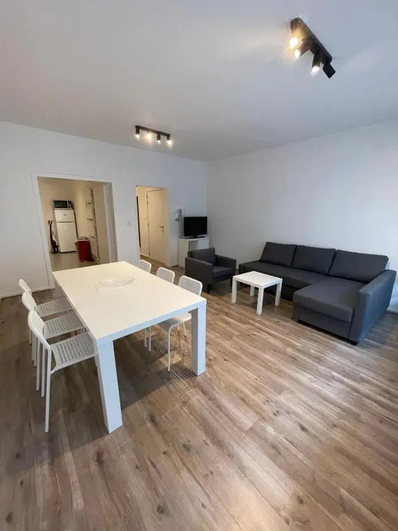 Lovely 2 bedroom appartment near Knokke-Strand Beach Bar