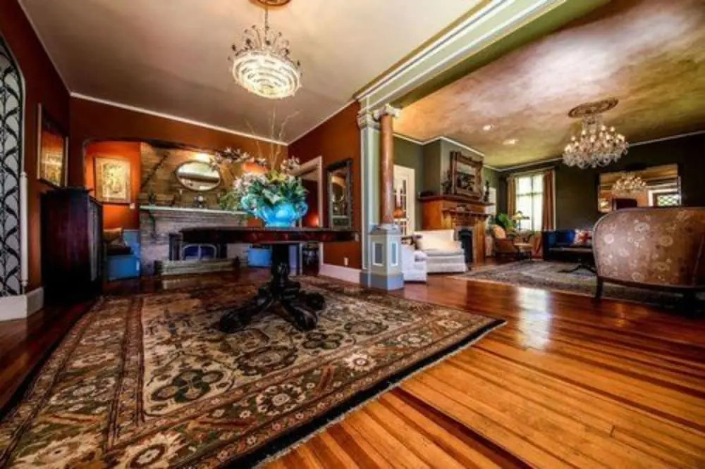 Black Walnut B&B Inn