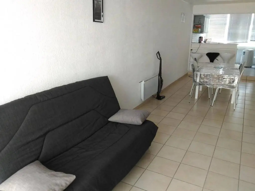 Appartement Bormes-les-Mimosas, 3 pièces, 6 personnes - FR-1-308-48