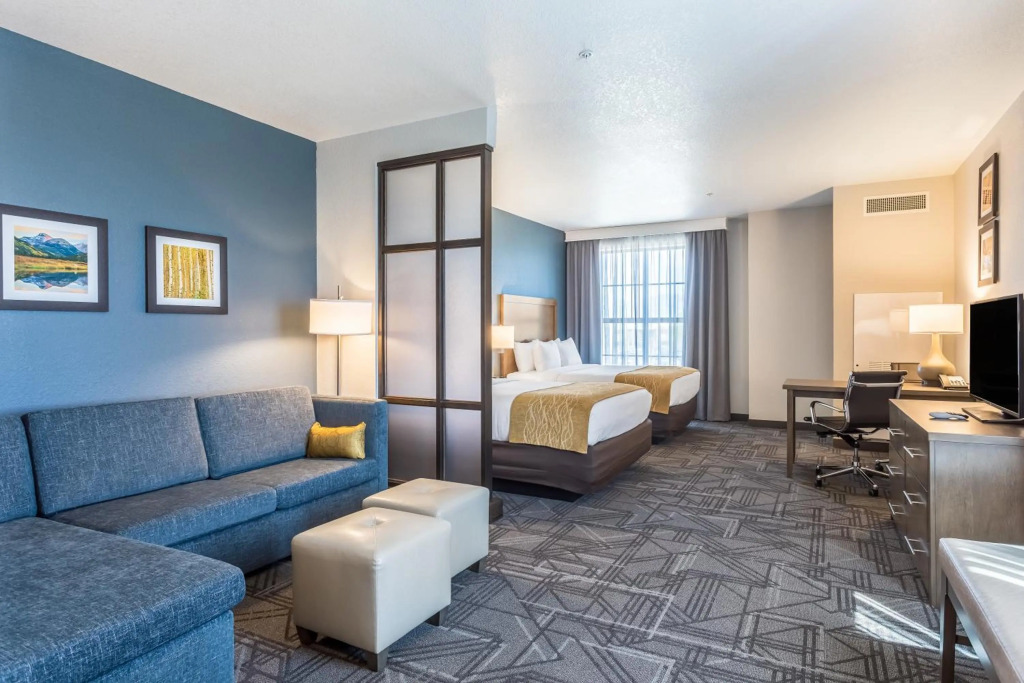 Comfort Inn & Suites Salt Lake City Airport