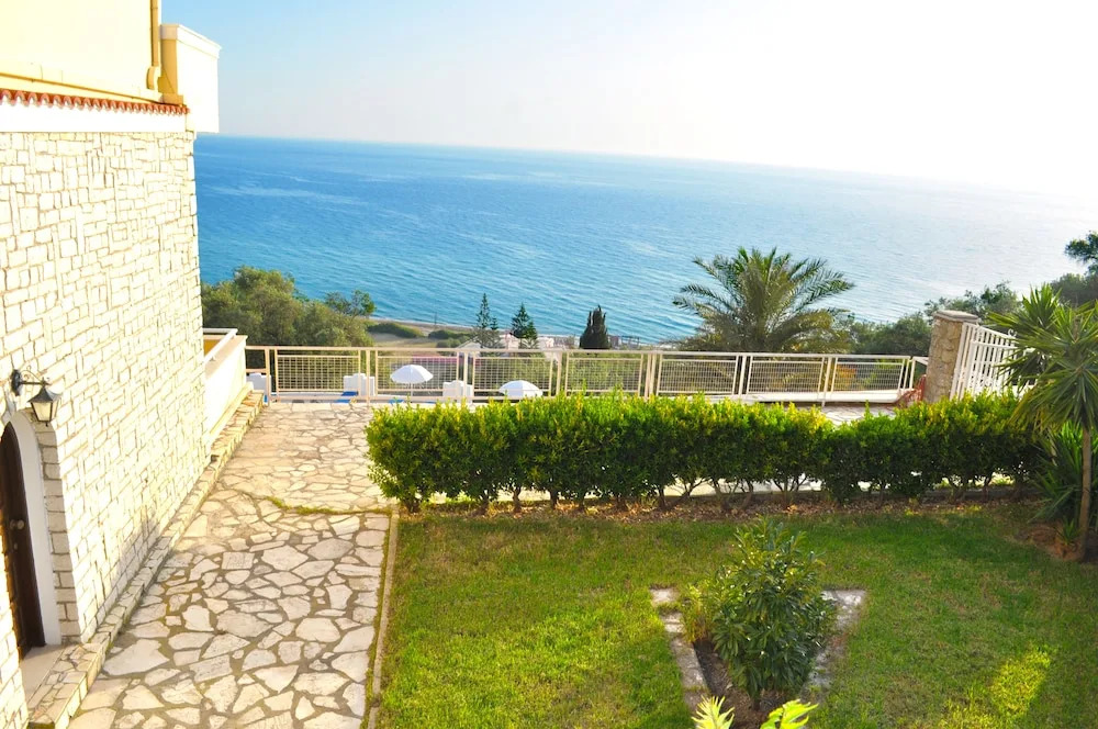 Holiday Apartments Maria With Pool and Panorama View - Agios Gordios Beach 1
