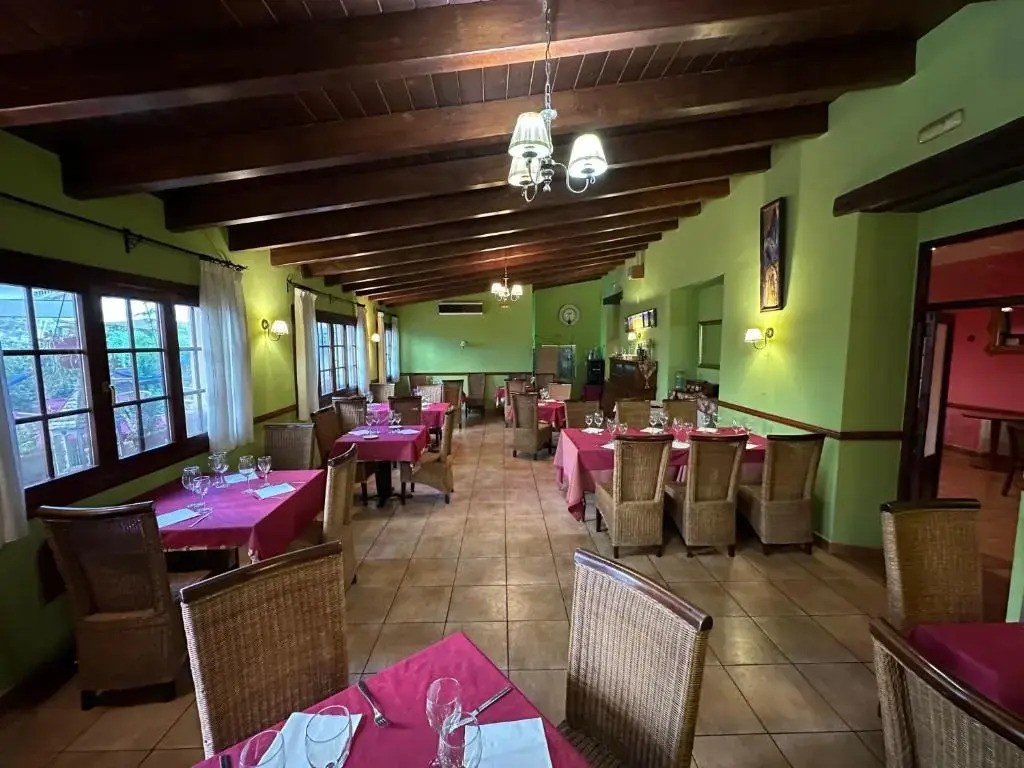Hotel De La Villa