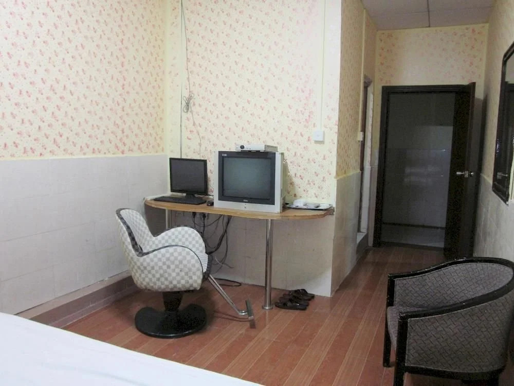 Hongmei Hostel(深圳鸿梅宾馆)