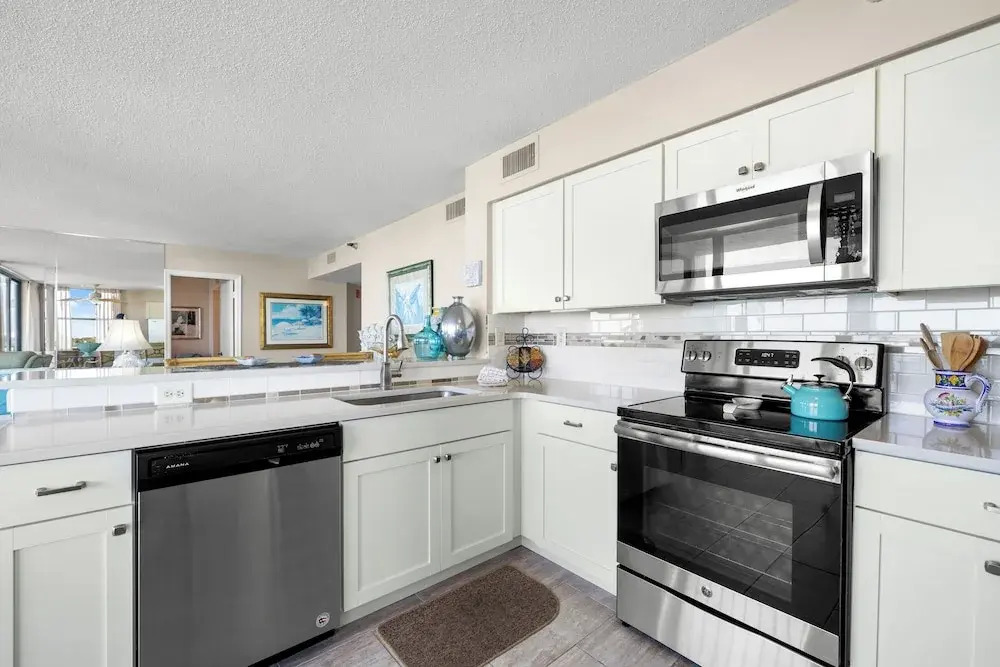 Casa Del Mar G-608 by Distinctive Beach Rentals