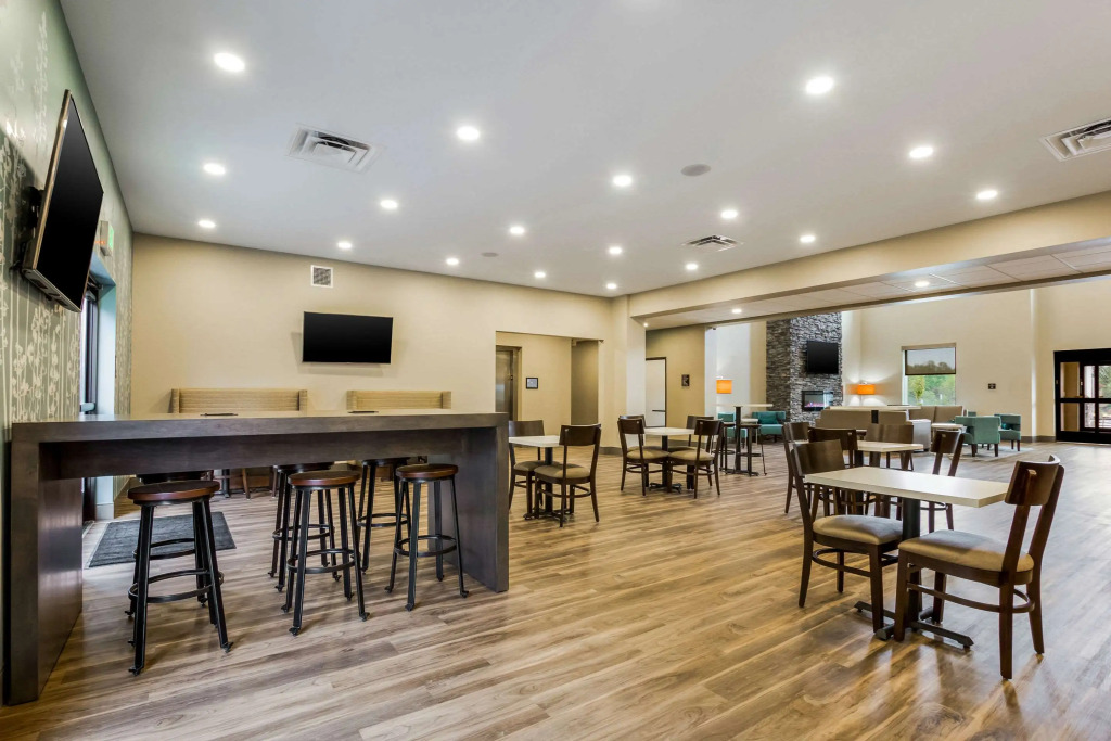 MainStay Suites Winfield-Teays Valley