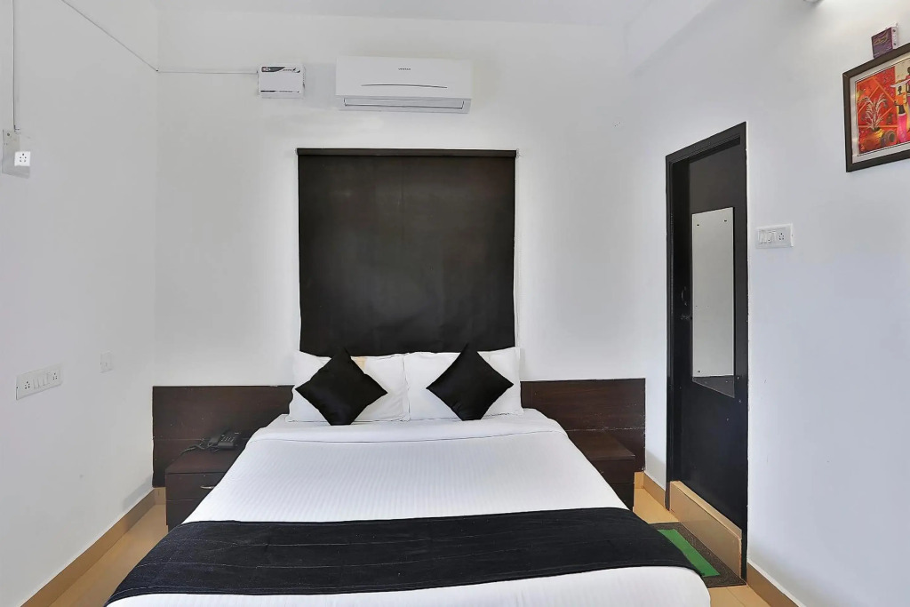 OYO 5328 Elite Residency