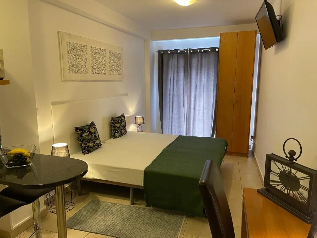 Esmeralda Holidays Apartments