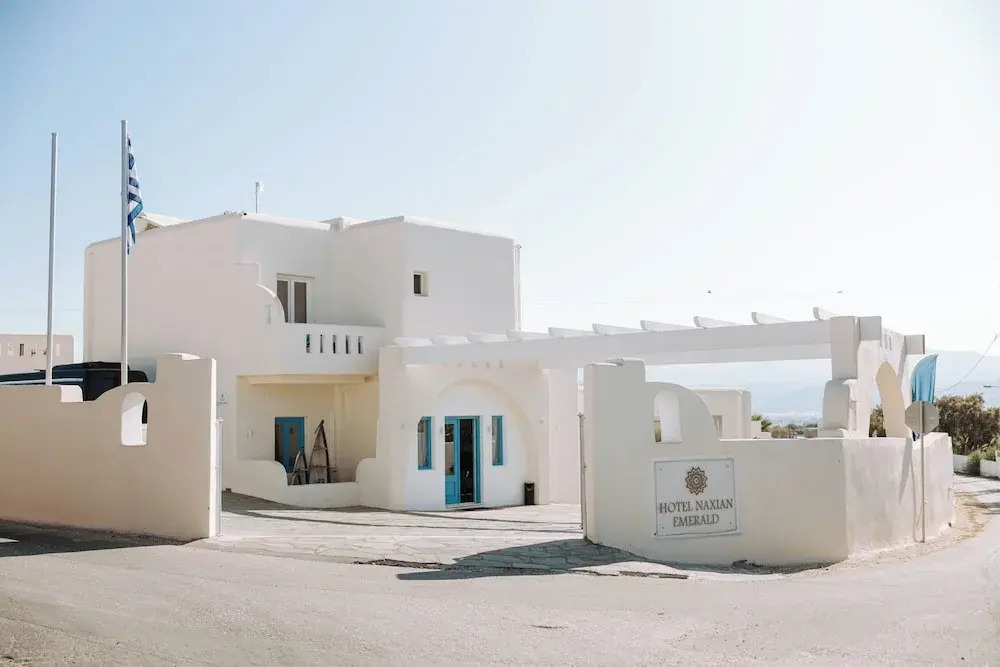 Naxian Emerald Hotel