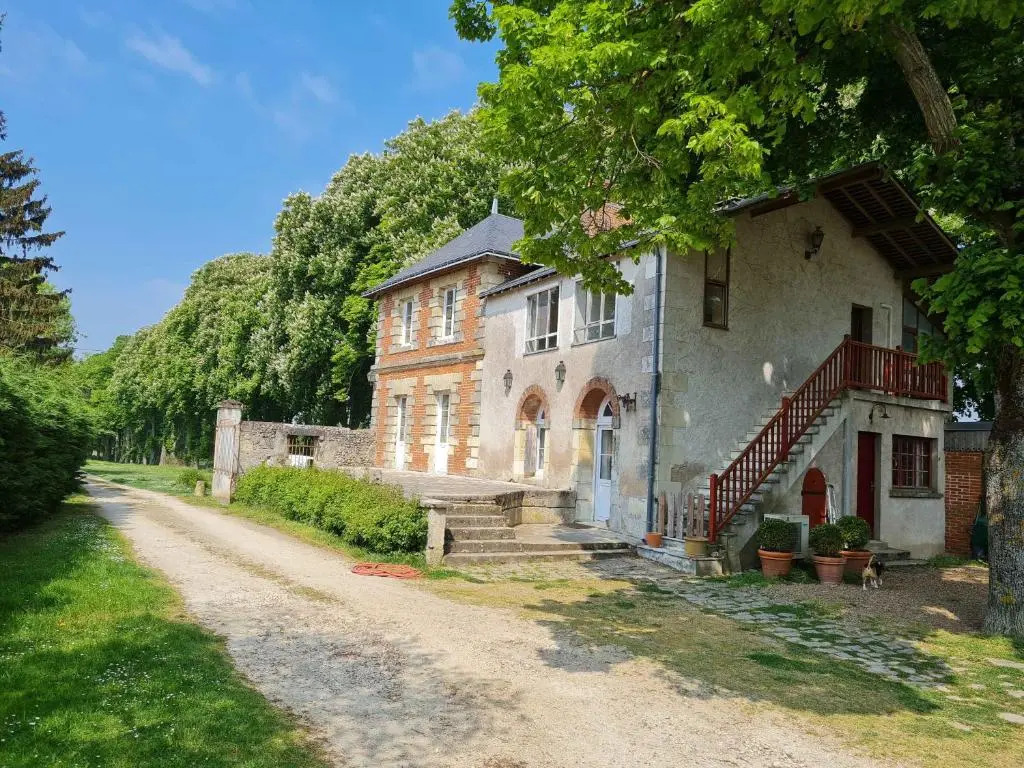 La Fuye du Chateau de Jallanges pour 17 personnes