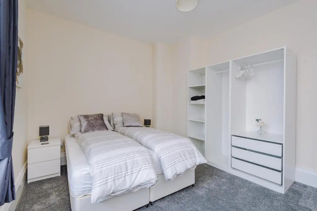 Apartment 1 (first floor)