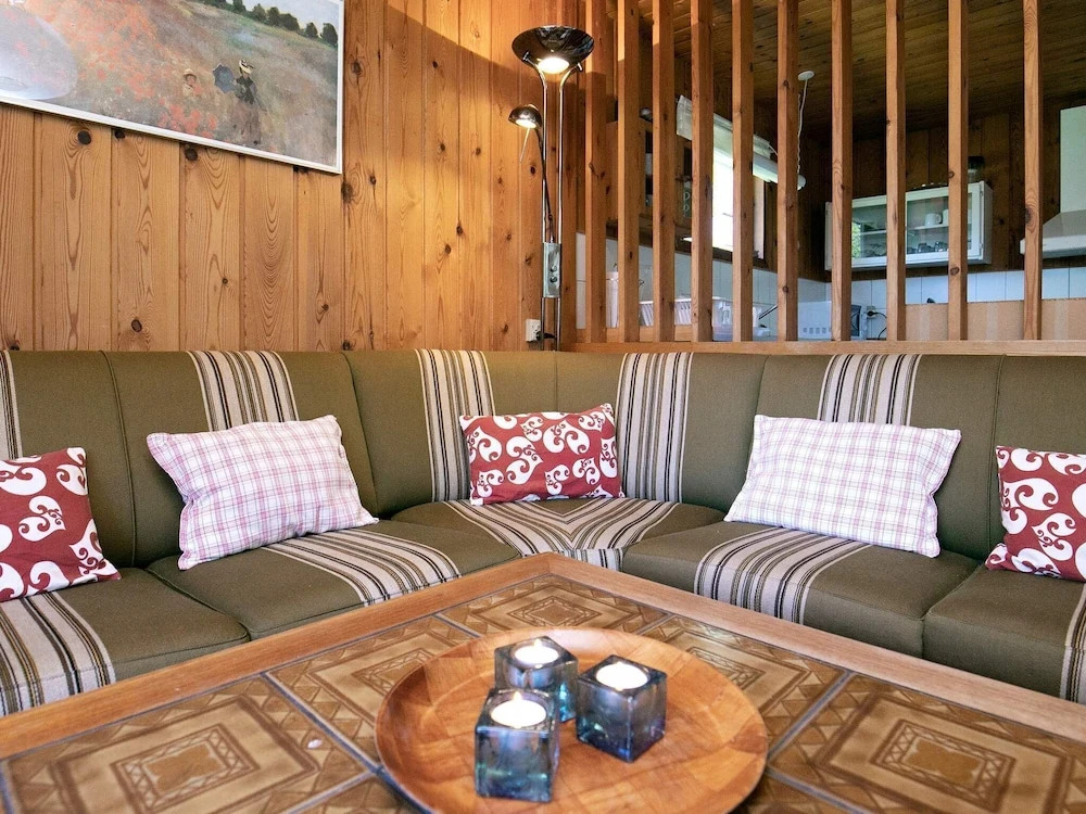 Cozy Holiday Home at Hals Jutland With Roofed Terrace