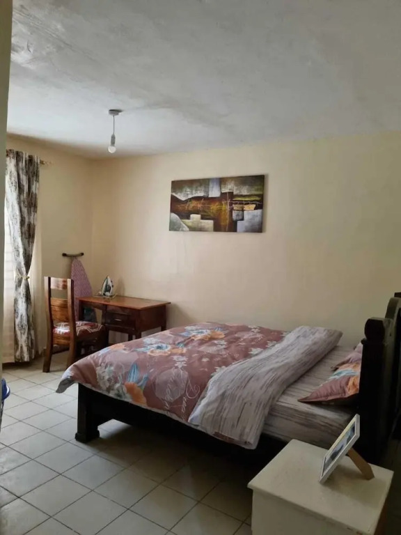 Lux Suites 2 Bedroom Donholm Bungalow