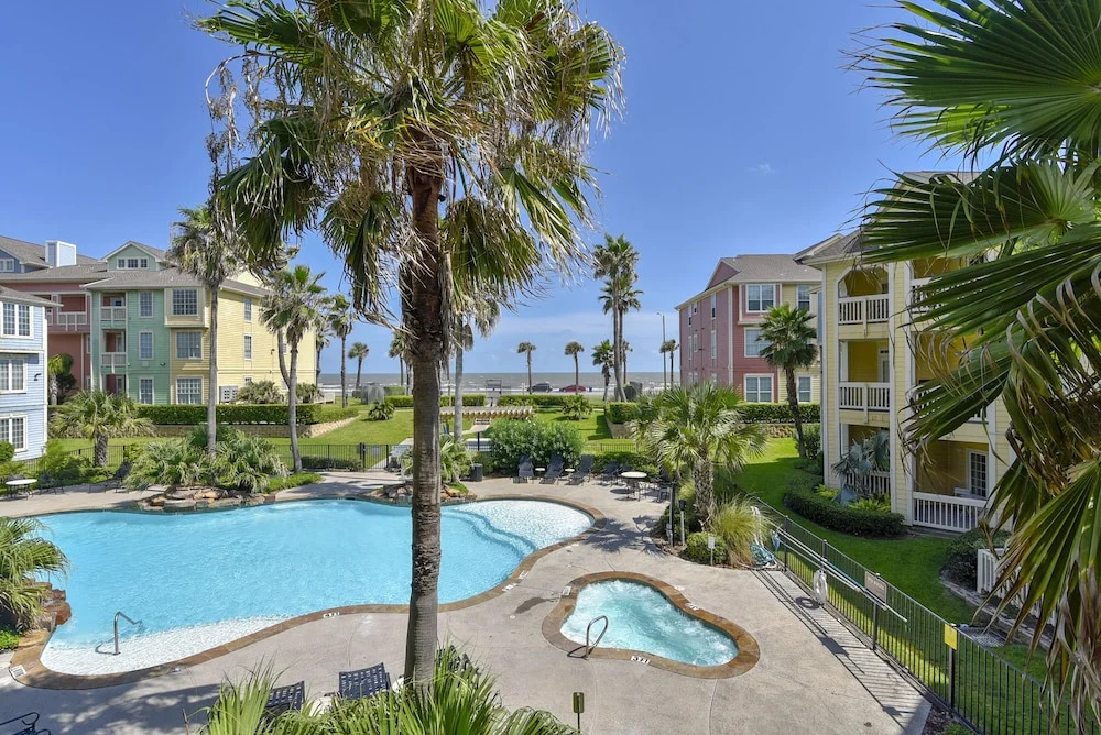 Sea n' Swim by Ryson Vacation Rentals