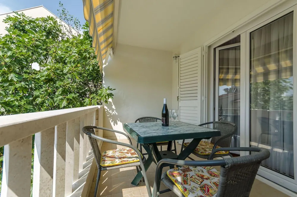 Apartments Tily