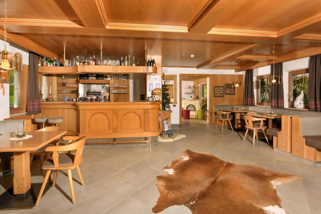 Hotel Garni Lastei