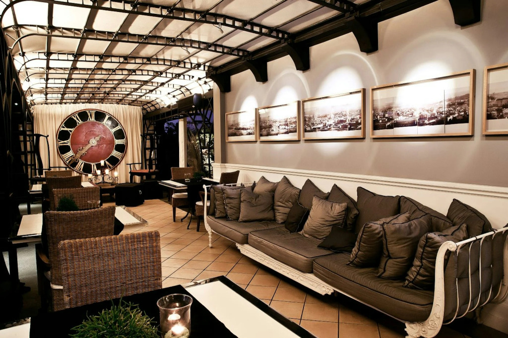 Hotel Isa